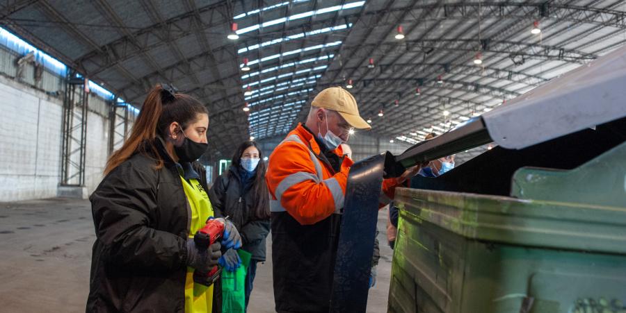 Obreros trabajando